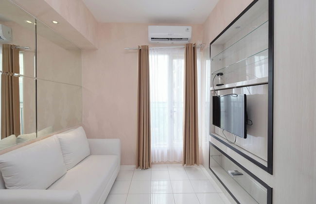 Comfort and Stylish 2BR at Podomoro Golf View Apartment - Foto 11