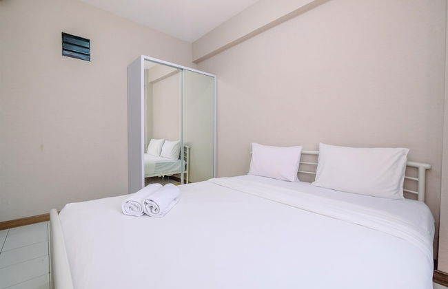 Homey and Cozy Living 2BR Podomoro Golf View Apartment - Photo 3