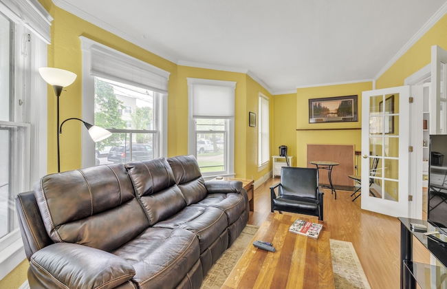 Unique Charmer: Outdoor Space & More Near Um 3 Bedroom Home by RedAwning - Photo 12