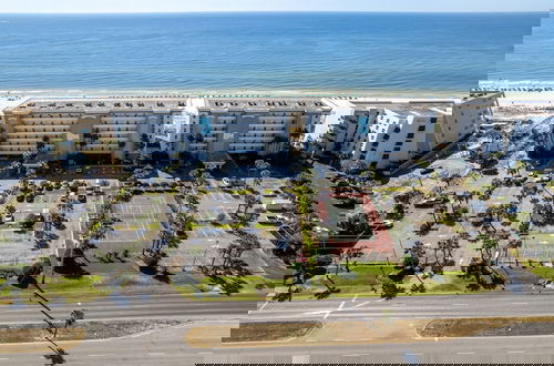 Foto 64 - Gulf Dunes 102 3 Bedroom Condo by RedAwning