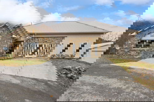 Foto 1 - Spectacular Home w Hot Tub Fireplace Jacuzzi