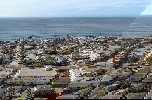 Photo 54 - Windansea by Avantstay Private Rooftop Patio, 2 Blocks to Beach & Town