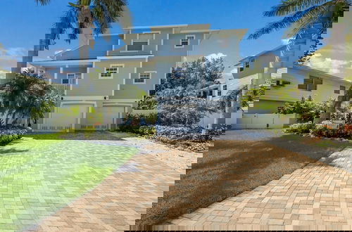 Foto 49 - Fanta Sea 4 Bedroom Home by RedAwning