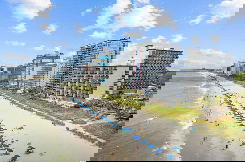 Photo 1 - Bluewater Resort 1106
