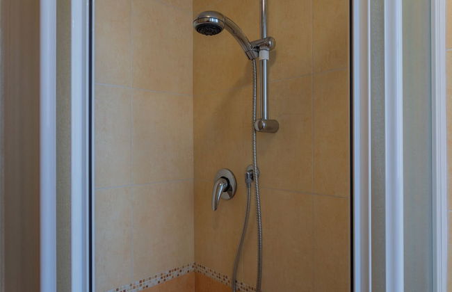 Frejus Apartment by Wonderful Italy - Foto 14