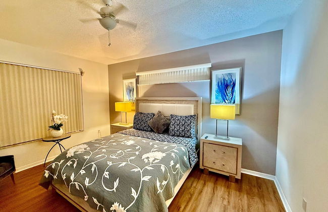 Grand Luxury Deluxe 4BR Pool Home Near Disney - Foto 41
