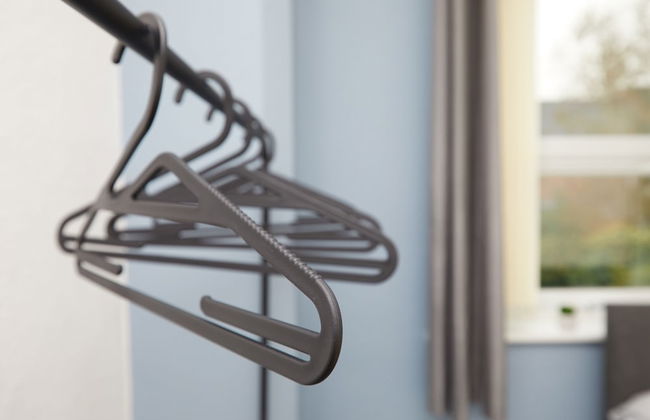 4 Bed Derby House - Long Stays- Parking - Photo 11