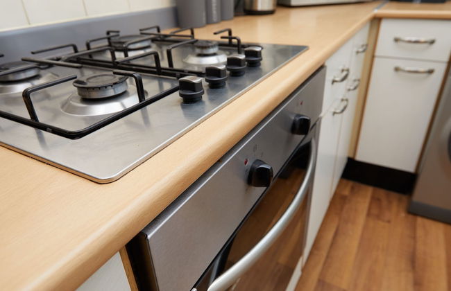 4 Bed Derby House - Long Stays- Parking - Photo 13