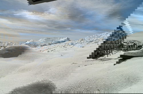 Foto 40 - Ski in out Apartemnts by Wehost