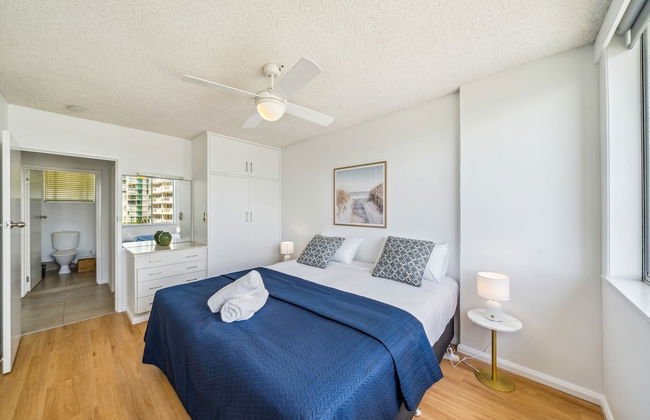 Holiday Haven on Burleigh Beach - Photo 1