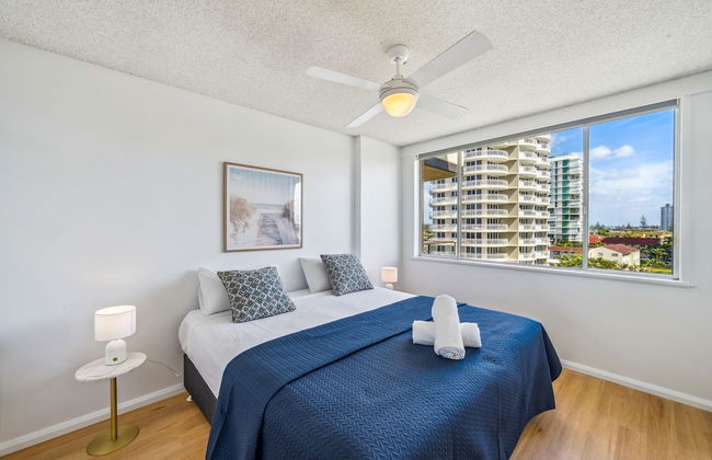 Holiday Haven on Burleigh Beach - Photo 4