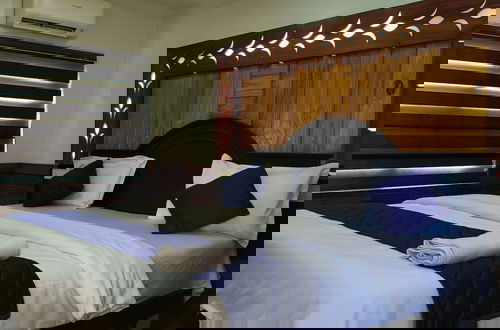 Photo 3 - Vinayak House Boats