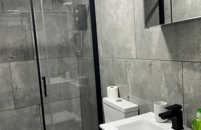 Luton Excellent 1 bed Apartment With Living Room - Foto 13