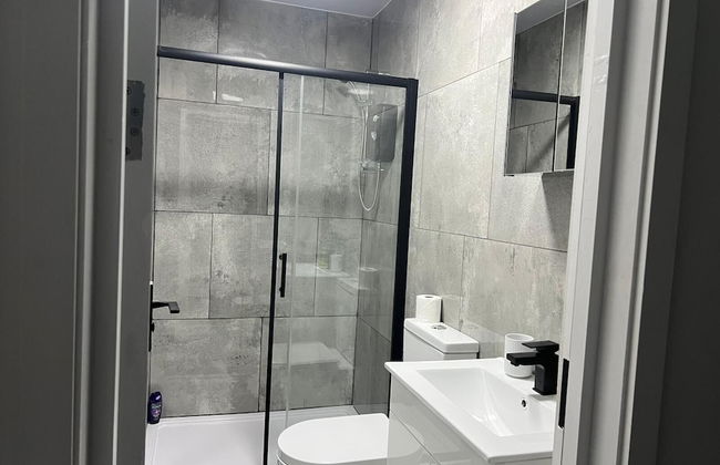 Luton Excellent 1 bed Apartment With Living Room - Foto 18
