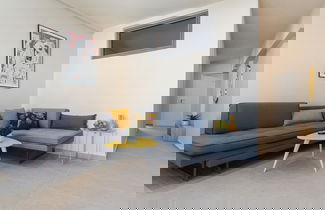 Foto 1 - Charming Minimal apt in the Center of Glyfada