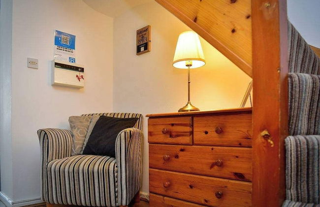 Host Stay Oxford Street House - Photo 12