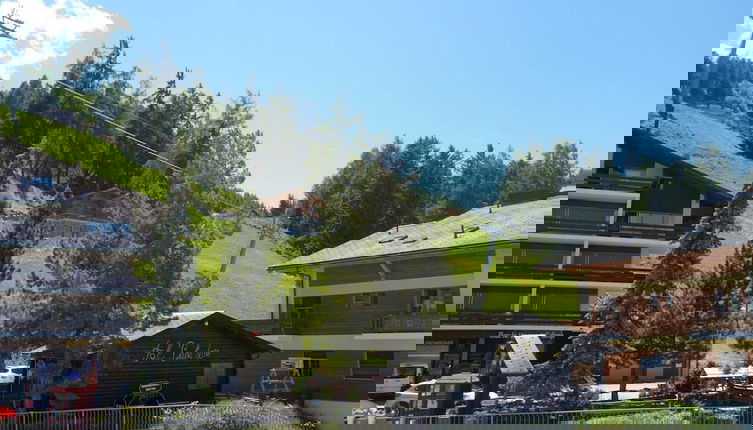 Foto 1 - Apartment With Breathtaking Hill View