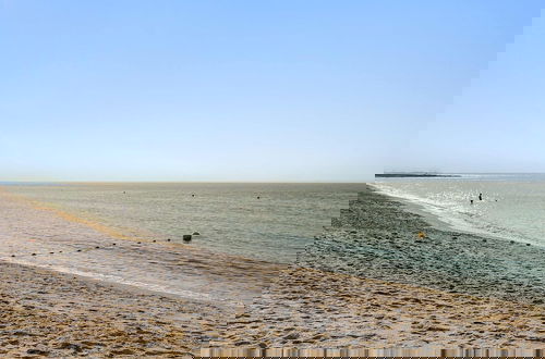 Foto 16 - Stylish 1bedroom Apartment in La Sirene in La Mer