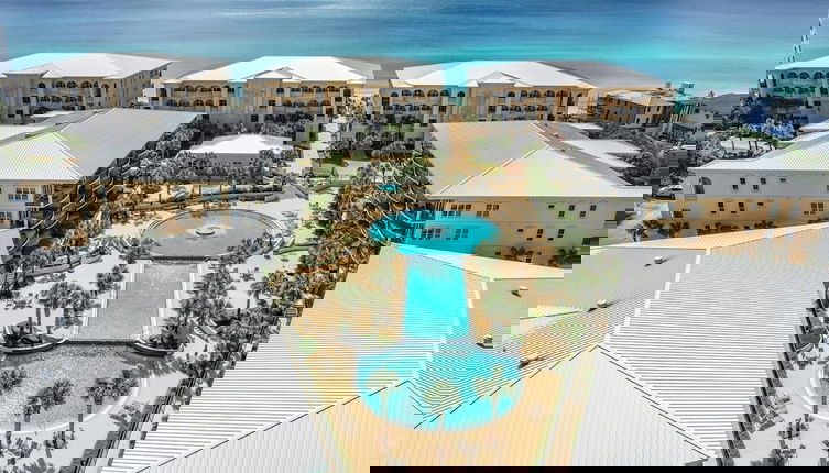 Foto 1 - Salt Water Express by Avantstay Top Floor Corner Unit Adagio