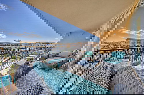 Foto 3 - Salt Water Express by Avantstay Top Floor Corner Unit Adagio