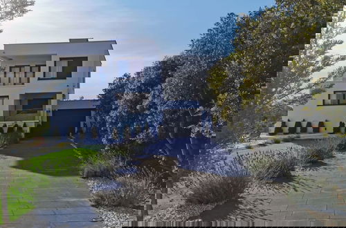 Photo 22 - Modern Villa With Private Heated Pool and Lounge Area for a Relaxing Stay