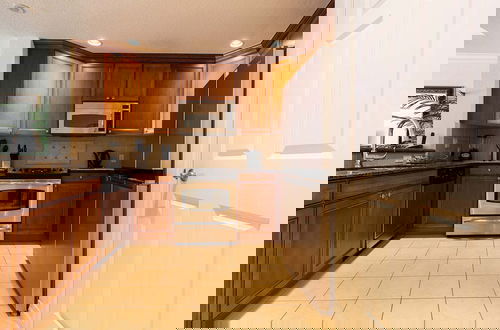 Foto 17 - 3BR Family Apartment for 8 Peaceful Residential Retreat