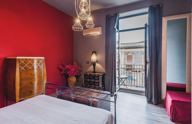 Ursino apartment with balcony - Photo 3