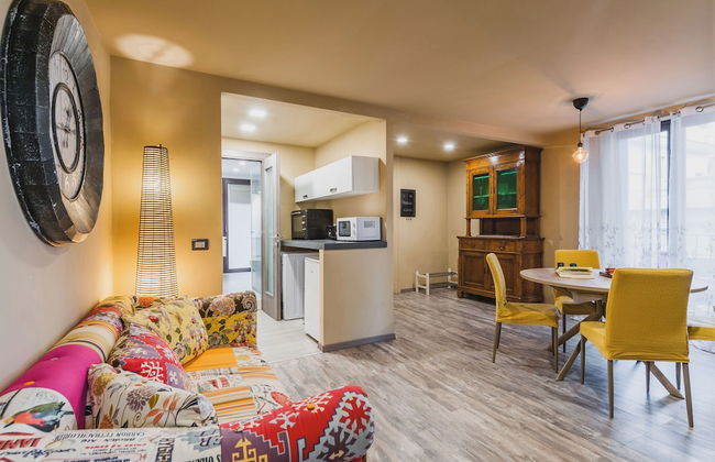 Ursino apartment with balcony - Photo 11