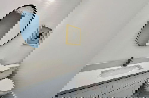 Foto 31 - Casa d Azure by Avantstay Sleeps 18 Private Pool Golf Cart Included