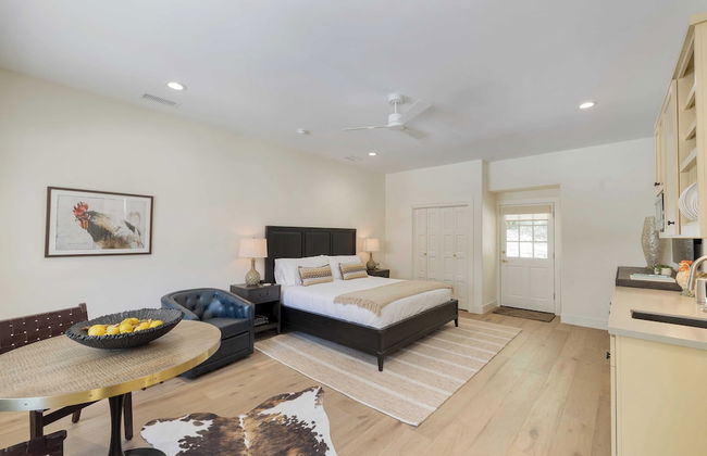 Rancho Robles by Avantstay Vineyard Villa w/ Views, Pool & Privacy - Foto 32