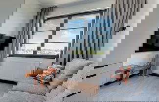 Foto 3 - Doki Living & Foodhall by Downtown Apartments