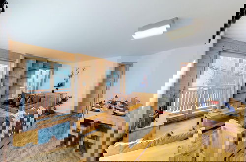 Foto 14 - Luxury Apartment With View
