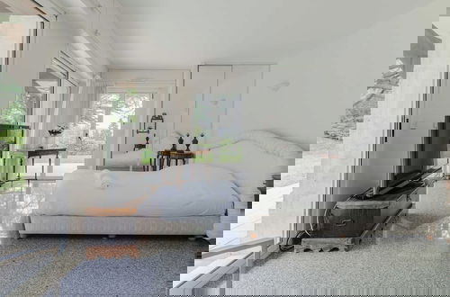 Foto 2 - Luxury Haven With Pool, Tennis and Large Garden