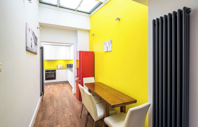 JOIVY 2-bed flat in West London - Foto 12