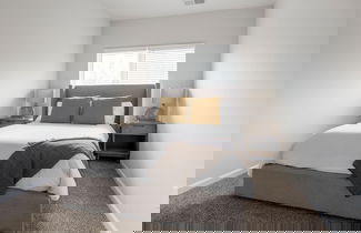 Photo 2 - Emery Villages Apartments By Barsala