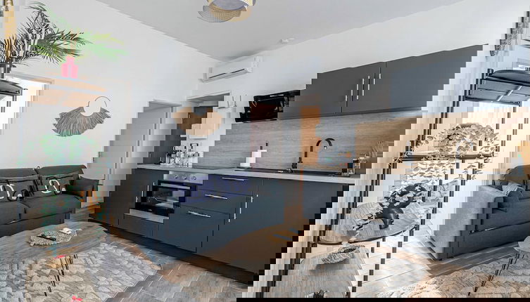 Foto 1 - Sublime 2 Bedroom Apart.- Cannes Residential Area