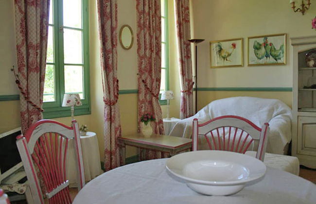 A Beautiful 2 Persons Studio in a Chateau With Swimming Pool - Foto 8
