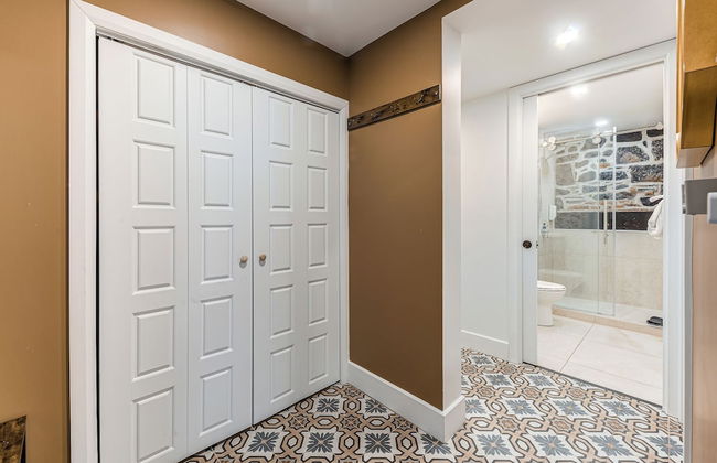 Elegant 1 Bedroom Suite - Foto 2
