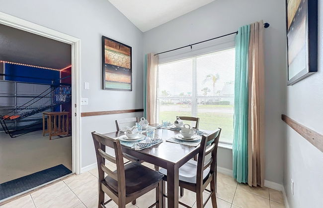 Beach Theme Vacation Pool Spa Home Mins to Disney - Foto 29