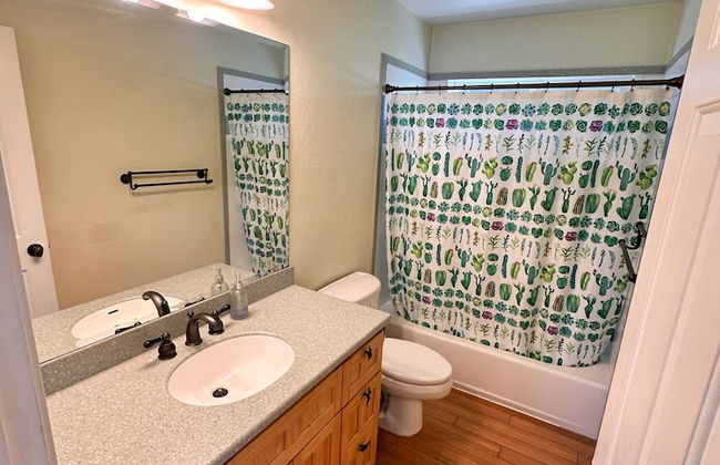 Medford Home and 2 Condos With Pool and Hot tub - Foto 38