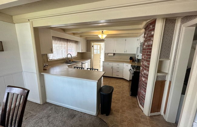 Medford Home and 2 Condos With Pool and Hot tub - Foto 19
