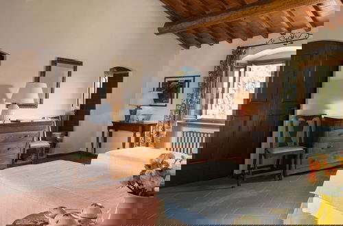 Foto 29 - Restful Holiday Home in Reggello With Swimming Pool