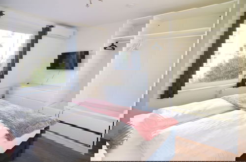 Photo 2 - Victoria Boardinghouse