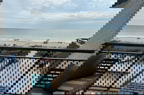 Foto 34 - Bluewater Resort 207