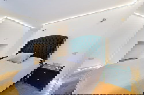 Foto 2 - City Chic London Apartment With 2 Bedrooms