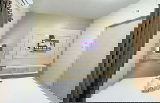 Foto 3 - Good And Homey Studio At The Alton Apartment