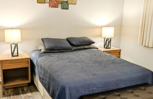 2 Br 2 b Condo at Unv of Notre Dame Short and Long Term Stays Welcome ND Football A5 - Photo 10