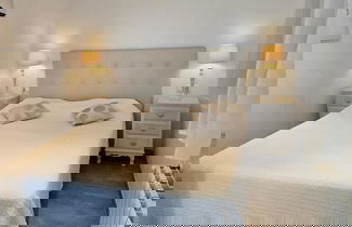 Foto 2 - Gorgeous and Uniq 4-bed Villa by Medittranean sea