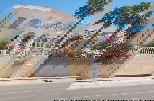 Foto 31 - Gorgeous and Uniq 4-bed Villa by Medittranean sea