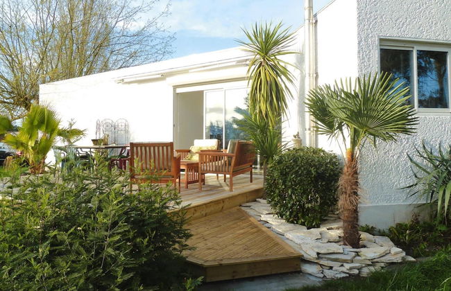 Holiday Home With Indoor Pool, Le Porge - Foto 1
